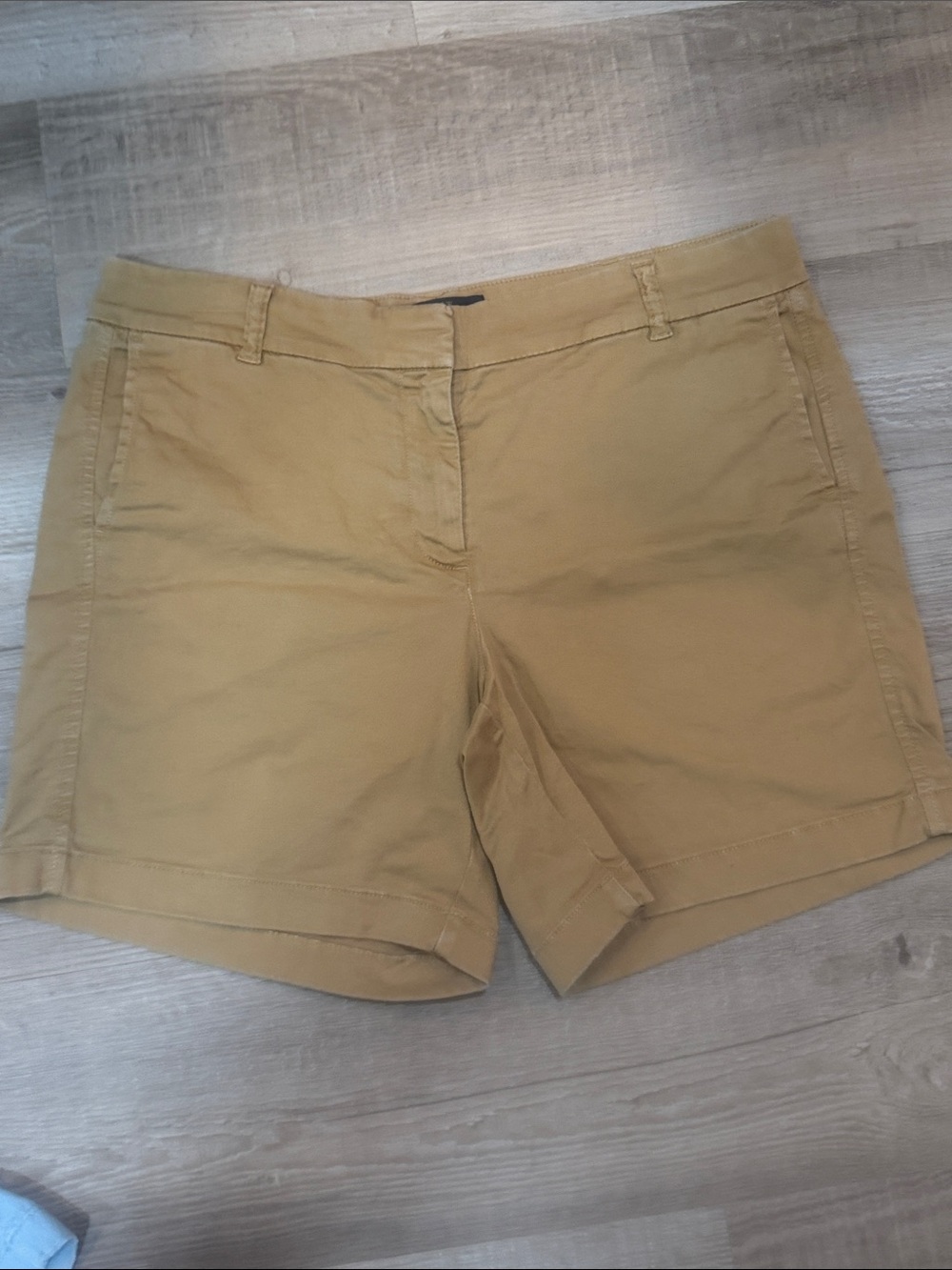 J. Crew Cotton Chino Shorts, 7 inch inseams, 3 pairs Size 10 - Picture 7 of 10